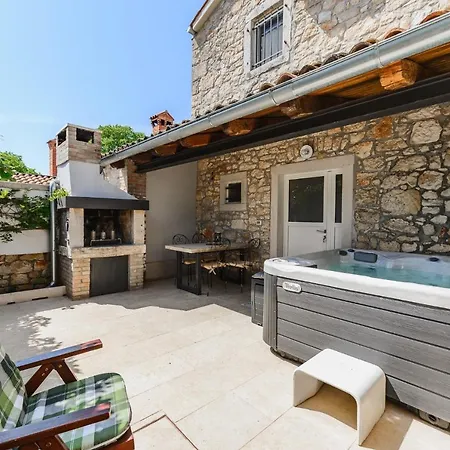 Casa Nini I - Jacuzzi بوريتش
